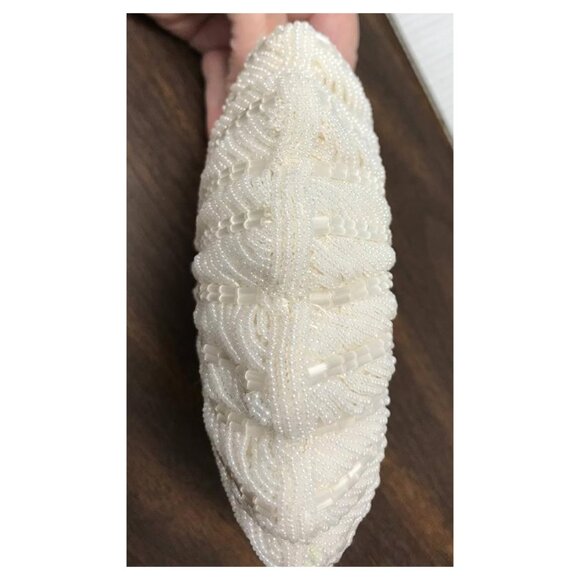 VINTAGE Beaded Clamshell Evening/Wedding Purse - Picture 4 of 5